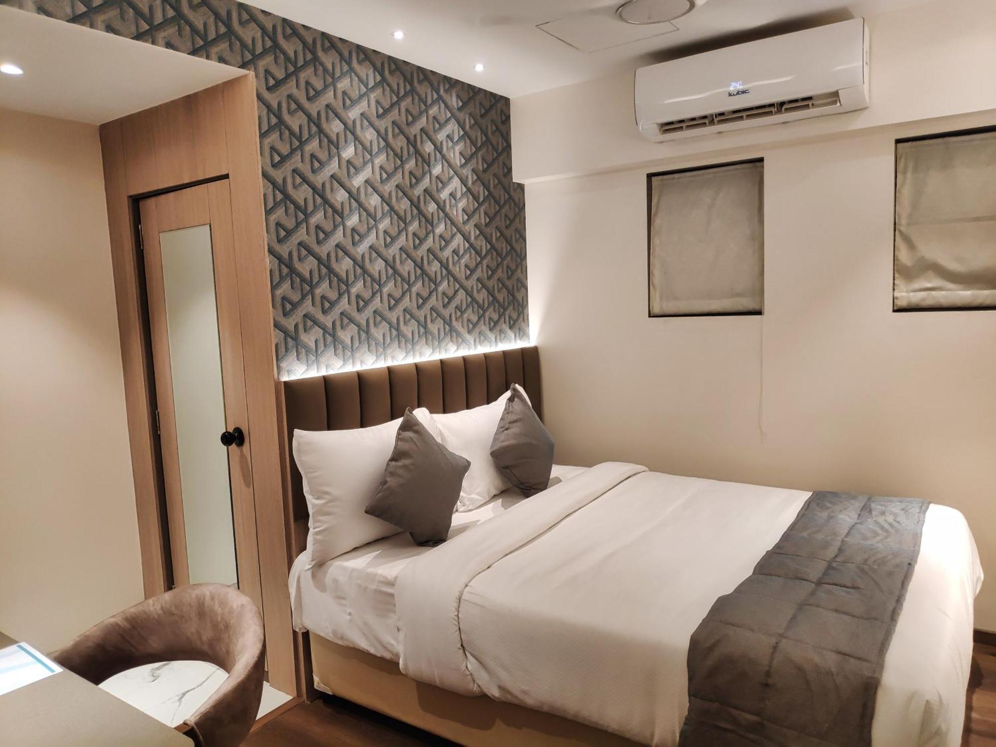 Maxxvalue Hotel Midc - Andheri Mumbai Exterior foto